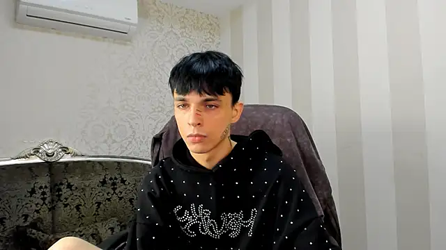 ClarkBev online show from February 2026 07:50:01 AM