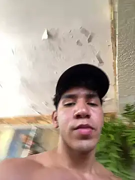 Snapshot of Alejandrososas chatting on June 2026 04:05:01 PM Alejandrososas online show from June 2026 04:05:01 PM