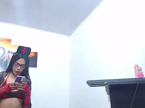 cellesthee online show from February 2026 11:03:01 PM