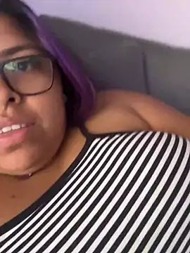 perritarebeldee online show from April 2026 04:37:01 PM