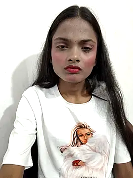 iam-anshika online show from February 2026 06:44:02 AM