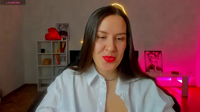 Snapshot of asti_bubbles chatting on February 2026 01:47:02 AM asti bubbles online show from February 2026 01:47:02 AM