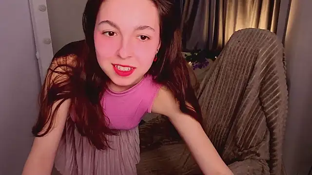 BellaThery online show from March 2026 05:13:01 AM