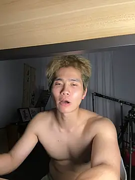 Snapshot of A-Markk chatting on February 2026 02:28:01 PM A-Markk online show from February 2026 02:28:01 PM