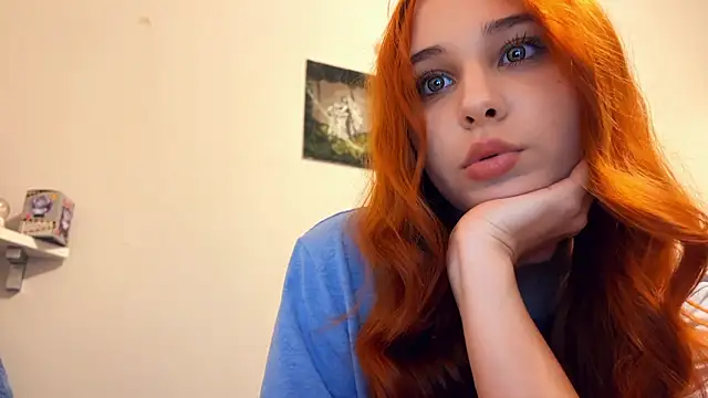 Snapshot of LolaBun chatting on February 2026 06:51:02 PM LolaBun online show from February 2026 06:51:02 PM