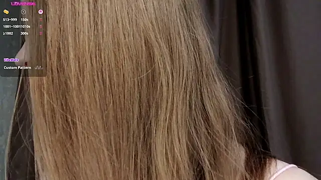 LeslieShay online show from April 2026 07:32:01 PM