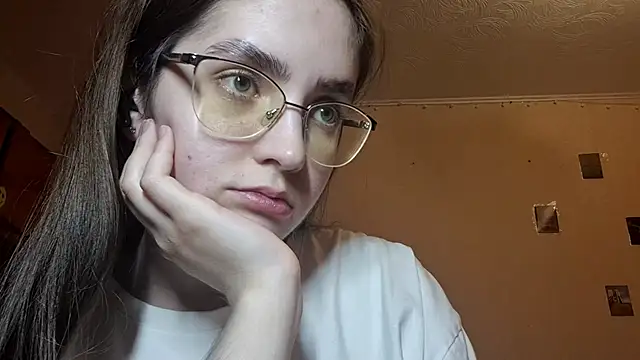 Katelemon online show from March 2026 02:34:01 PM