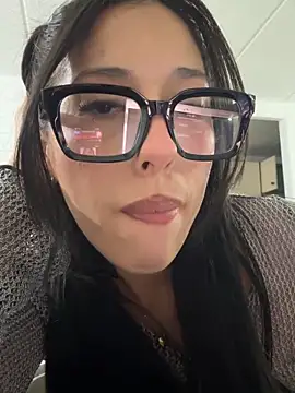 susi chimm online show from March 2026 01:53:02 AM