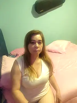 Snapshot of rubiii1972 chatting on March 2026 06:14:01 AM rubiii1972 online show from March 2026 06:14:01 AM