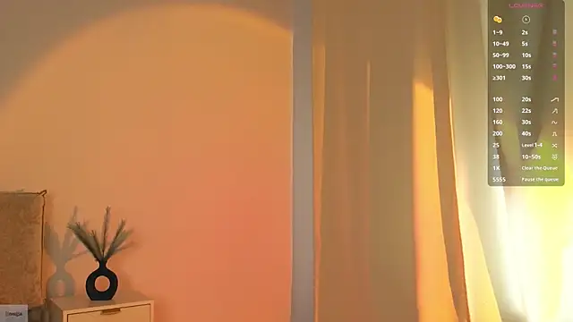Snapshot of _Selestia_ chatting on July 2026 01:26:01 PM Selestia online show from July 2026 01:26:01 PM