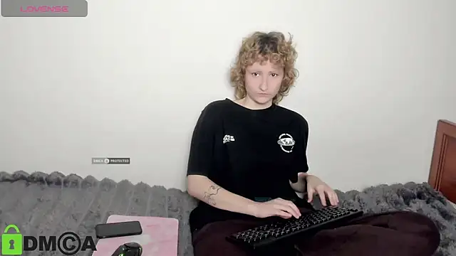 AnnStasia online show from March 2026 05:13:02 PM