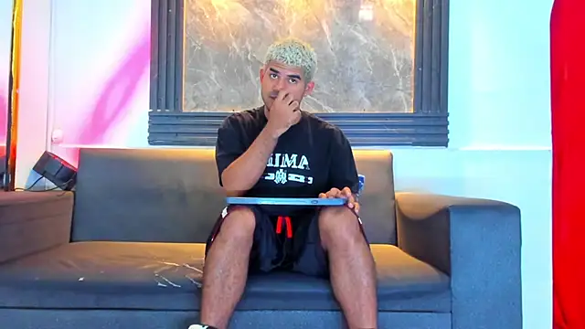 Latins on fire online show from March 2026 07:10:02 PM