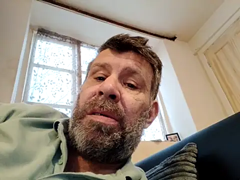 Snapshot of stud2512 chatting on March 2026 05:06:01 PM stud2512 online show from March 2026 05:06:01 PM