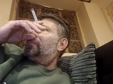 Snapshot of stud2512 chatting on April 2026 09:26:01 PM stud2512 online show from April 2026 09:26:01 PM