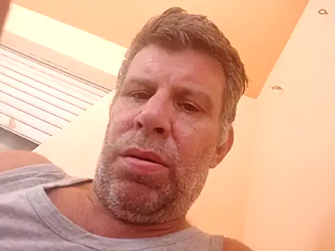 stud2512 online show from June 2026 12:41:02 PM