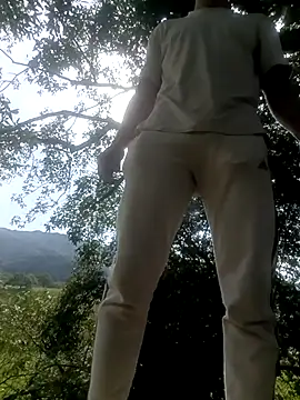 Snapshot of crisstars chatting on February 2026 08:21:01 PM crisstars online show from February 2026 08:21:01 PM