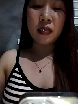 Snapshot of Kiki-vn chatting on February 2026 01:31:01 PM Kiki-vn online show from February 2026 01:31:01 PM