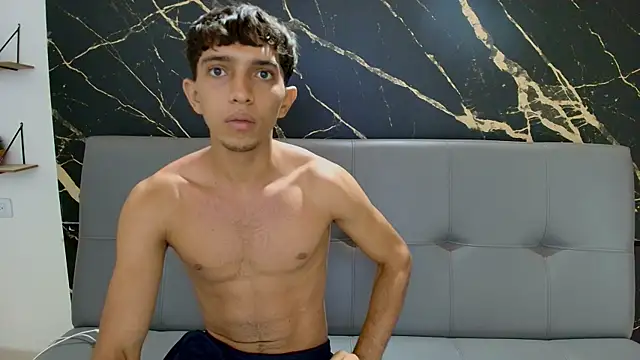 Snapshot of thiago_moreno chatting on February 2026 12:14:01 PM thiago moreno online show from February 2026 12:14:01 PM