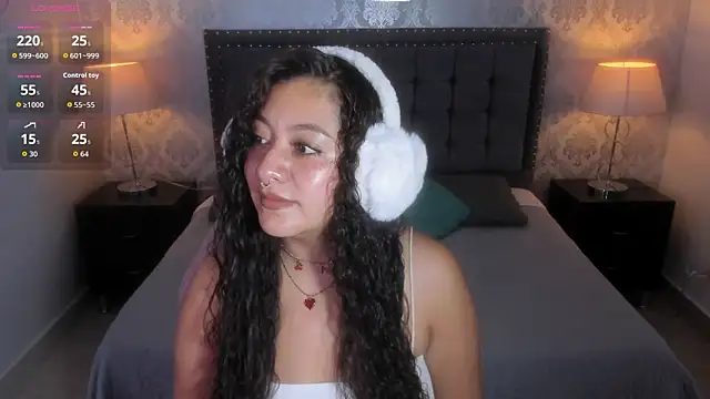 Snapshot of paulys_ chatting on February 2026 11:19:02 AM paulys online show from February 2026 11:19:02 AM