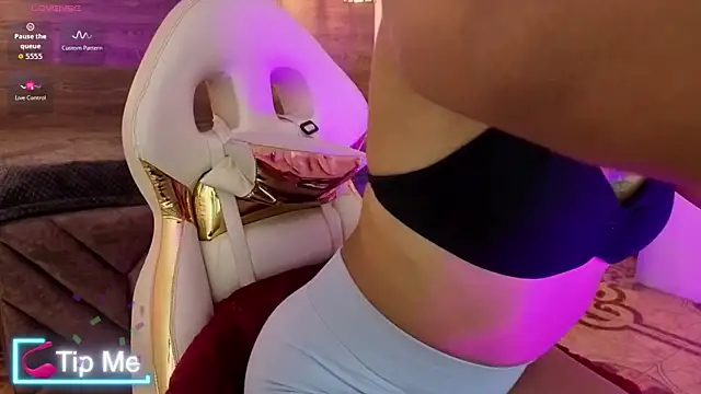 miiaboss  online show from June 2026 11:52:01 AM