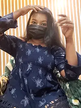 Snapshot of Cutie_bae011 chatting on February 2026 05:13:02 PM Cutie bae011 online show from February 2026 05:13:02 PM