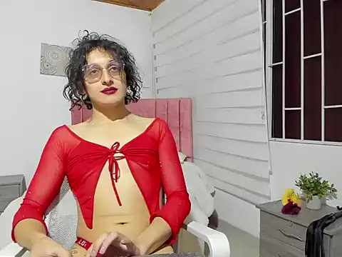 Snapshot of Maverick_angel chatting on May 2026 02:44:02 PM Maverick angel online show from May 2026 02:44:02 PM