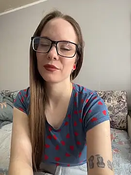 DivaAurumX online show from February 2026 11:07:02 AM