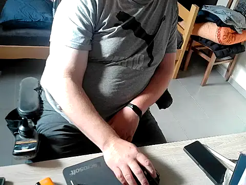 pozitiva000 online show from April 2026 02:44:01 PM