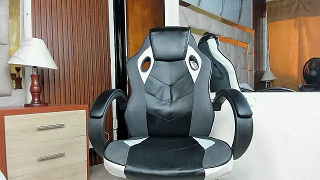 Keitty Rose online show from March 2026 08:26:01 PM