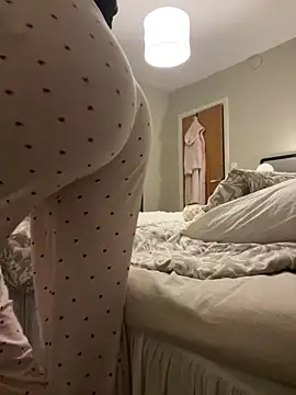 emspett08 online show from February 2026 11:38:01 PM