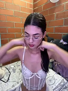Snapshot of Nixieblaze chatting on July 2026 02:51:01 AM Nixieblaze online show from July 2026 02:51:01 AM