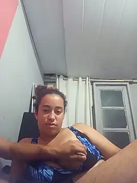 Snapshot of Ellem_05 chatting on March 2026 05:08:02 AM Ellem 05 online show from March 2026 05:08:02 AM