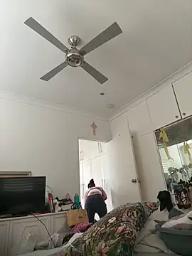 touchmybodybaby online show from March 2026 11:56:02 PM