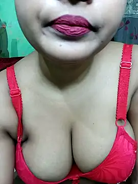 Snapshot of Turshaio chatting on April 2026 05:37:01 PM Turshaio online show from April 2026 05:37:01 PM