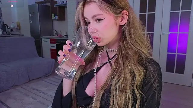 Dipamelly online show from March 2026 02:17:02 AM