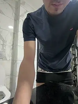 Vireontr1 online show from February 2026 07:34:02 PM