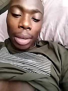 Snapshot of CrazyDickasss chatting on February 2026 06:11:01 AM CrazyDickasss online show from February 2026 06:11:01 AM