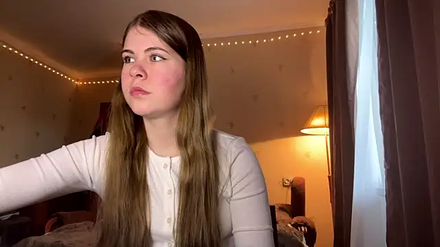 Amy Maev online show from March 2026 12:07:01 PM