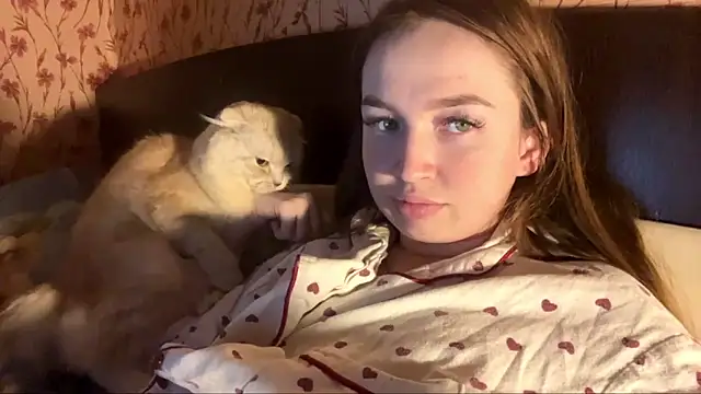 Hanna  Montanna online show from February 2026 03:13:02 PM