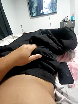 Snapshot of Danielpaudoce1 chatting on February 2026 06:53:01 PM Danielpaudoce1 online show from February 2026 06:53:01 PM