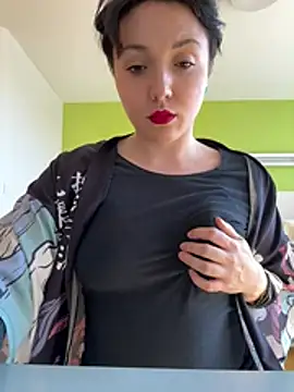 Snapshot of FreyaSlay299 chatting on February 2026 11:54:02 AM FreyaSlay299 online show from February 2026 11:54:02 AM