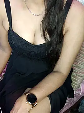 Gurleen kaur69 online show from April 2026 03:34:02 AM