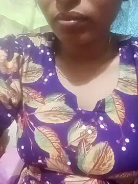 Snapshot of Hoty-chaye4 chatting on March 2026 01:13:02 PM Hoty-chaye4 online show from March 2026 01:13:02 PM