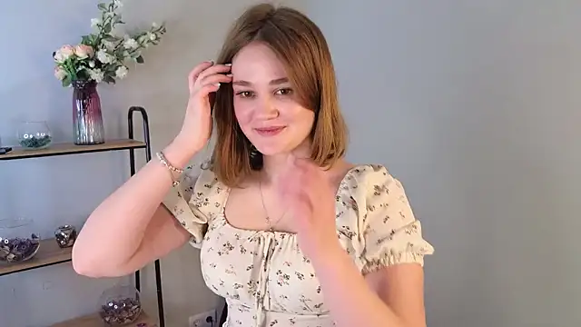 Liana Bert online show from March 2026 01:29:02 PM