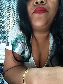 Moonae online show from March 2026 07:34:02 AM