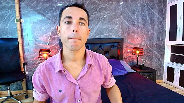 Adams Sanz online show from March 2026 06:57:01 PM