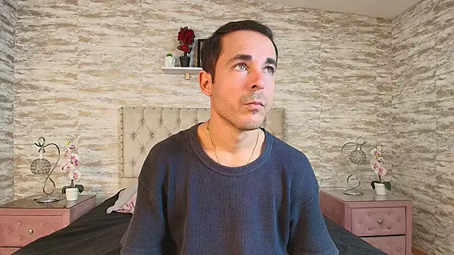 Adams Sanz online show from April 2026 07:14:01 PM