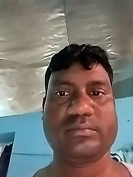 Romyo611 online show from March 2026 07:44:01 AM