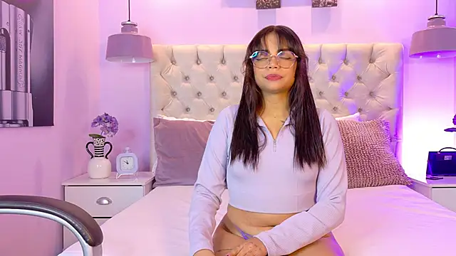 Snapshot of PamelaScot chatting on February 2026 01:59:02 AM PamelaScot online show from February 2026 01:59:02 AM