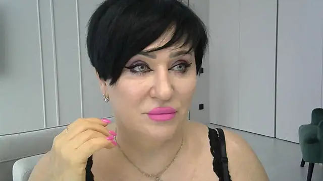 Snapshot of Kleotempt chatting on April 2026 11:38:02 AM Kleotempt online show from April 2026 11:38:02 AM